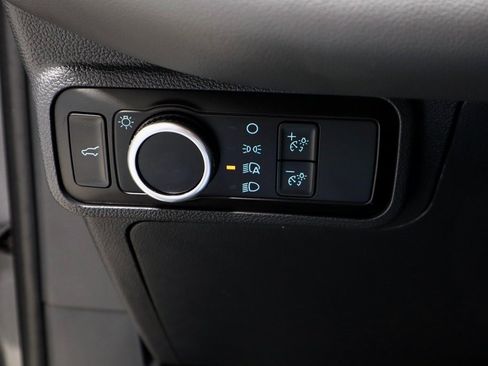 Certified 2025 Ford Explorer Active image 28