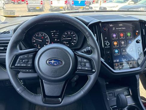 Used 2025 Subaru Ascent Onyx Edition image 2