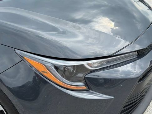 Used 2026 Toyota Corolla LE FWD image 8
