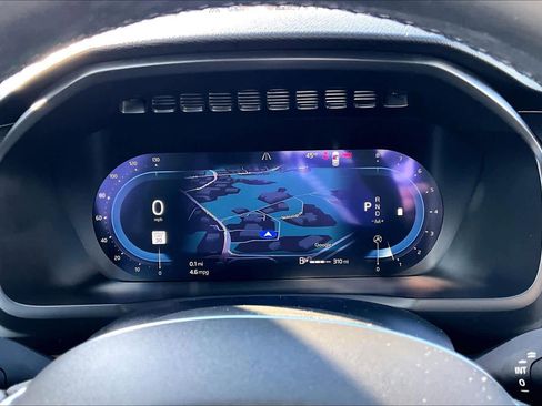 Certified 2024 Volvo XC90 B6 Plus image 25