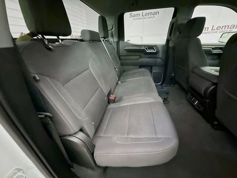 Used 2022 Chevrolet Silverado 1500 LT image 30