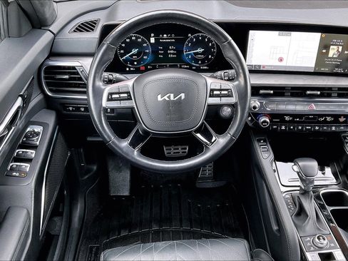 Used 2024 Kia Telluride SX Prestige X-Line image 8