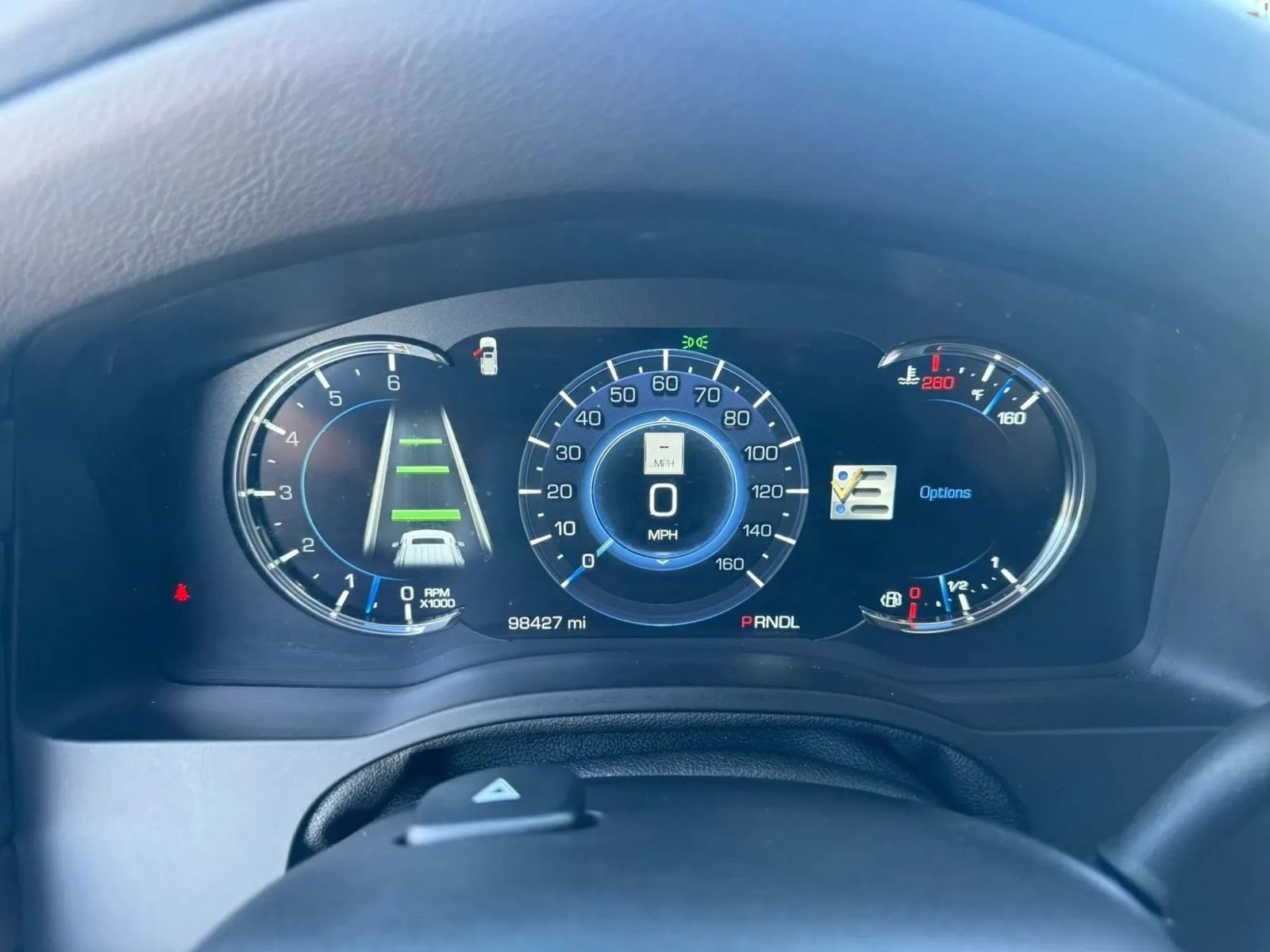 Used 2018 Cadillac Escalade Luxury AWD/4WD image 22