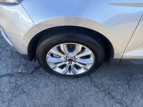 Certified 2024 Ford Edge Titanium image 13