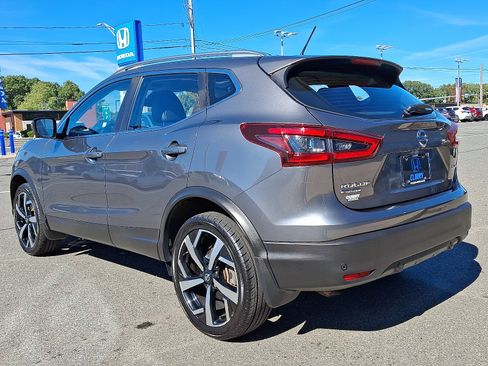 Used 2020 Nissan Rogue Sport SL w/ Premium Package image 6
