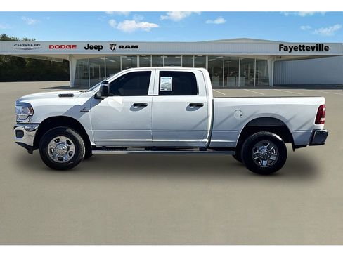 Used 2024 RAM 3500 Tradesman w/ Towing Technology Group image 6