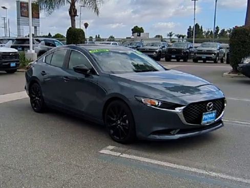 Used 2025 MAZDA MAZDA3 s AWD/4WD image 2