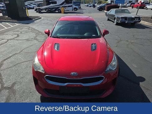 Used 2019 Kia Stinger image 3