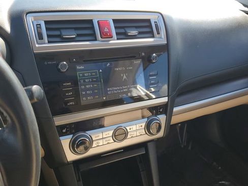 Used 2016 Subaru Legacy 2.5i Limited image 29