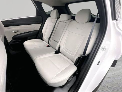 Used 2025 Hyundai Tucson SE FWD image 26