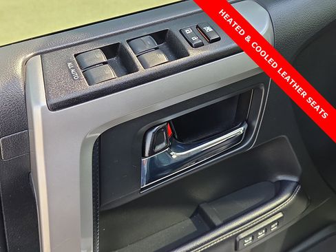 Used 2022 Toyota 4Runner Limited image 13
