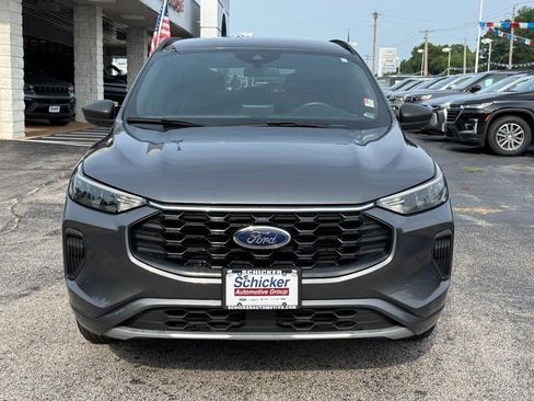 Used 2023 Ford Escape ST-Line AWD/4WD image 10