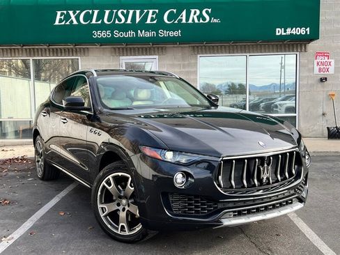 Used 2017 Maserati Levante w/ Luxury Package image 1