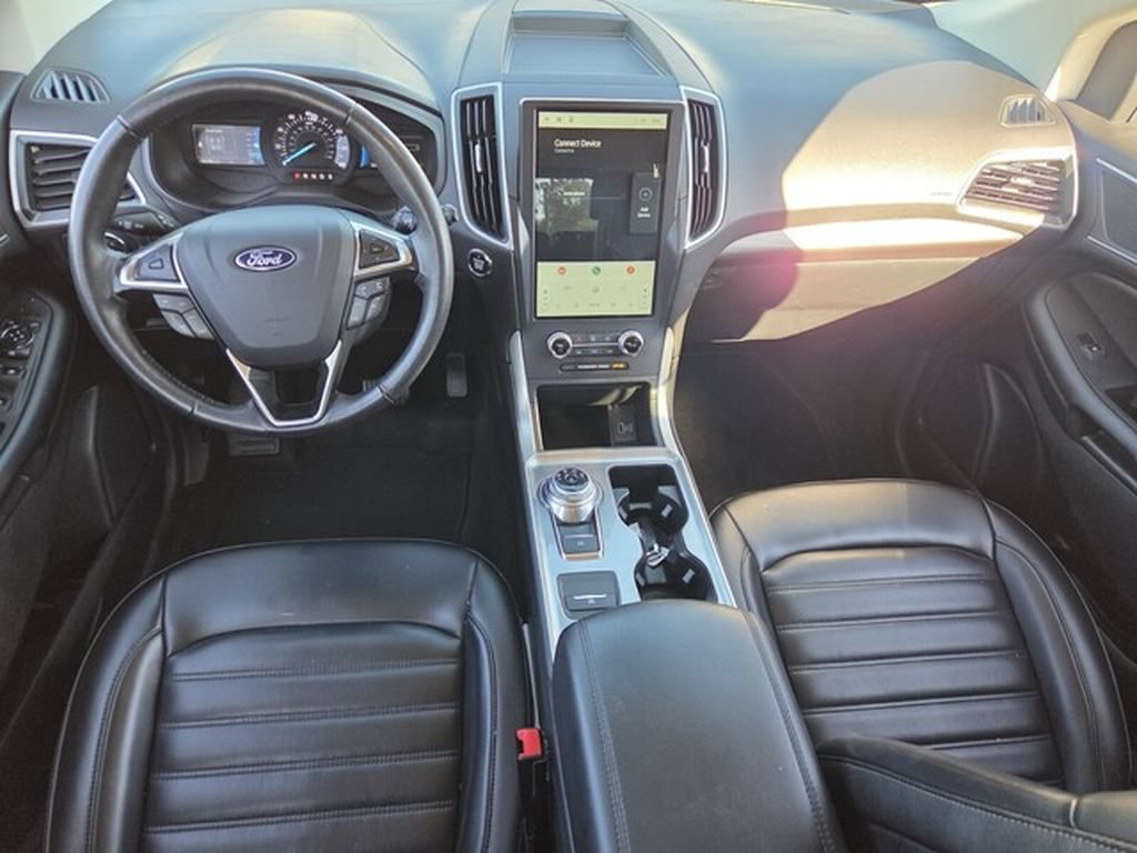 Used 2024 Ford Edge SEL AWD/4WD image 10