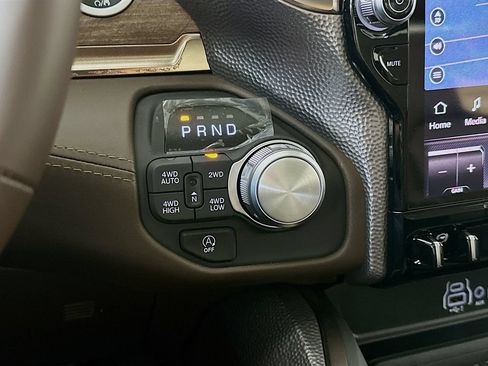 New 2026 RAM 1500 Limited AWD/4WD image 12