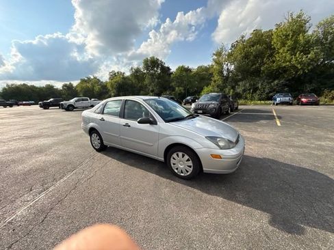 Used 2004 Ford Focus SE FWD image 21