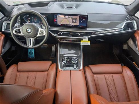 New 2026 BMW X7 M60i image 15