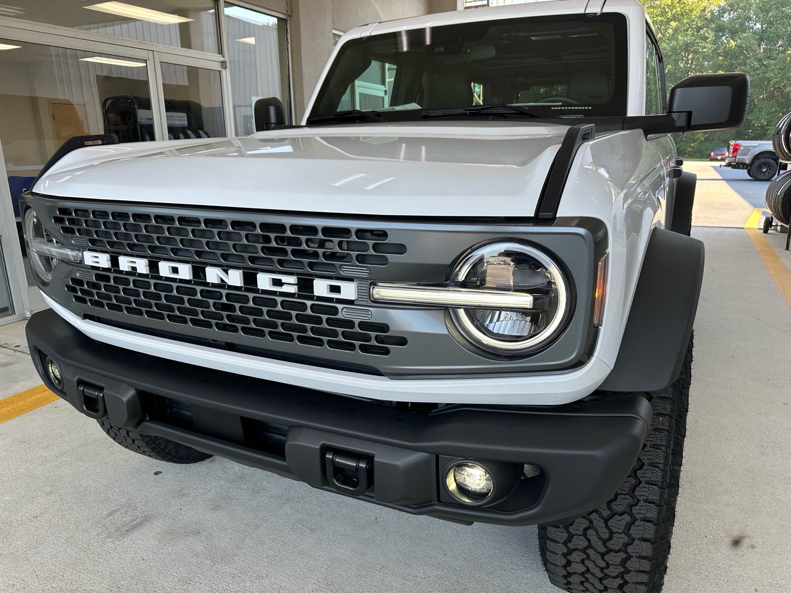 Used 2026 Ford Bronco Badlands w/ Sasquatch Package AWD/4WD image 1