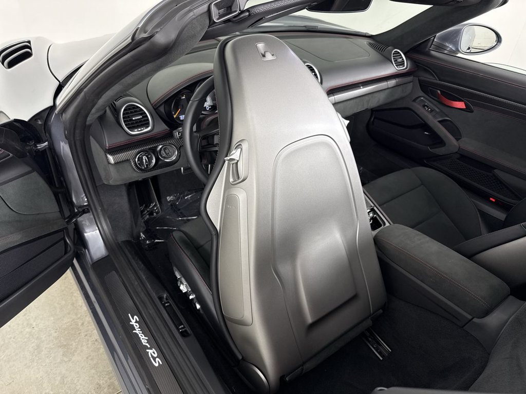 Certified 2024 Porsche 718 Boxster Spyder RS RWD image 24