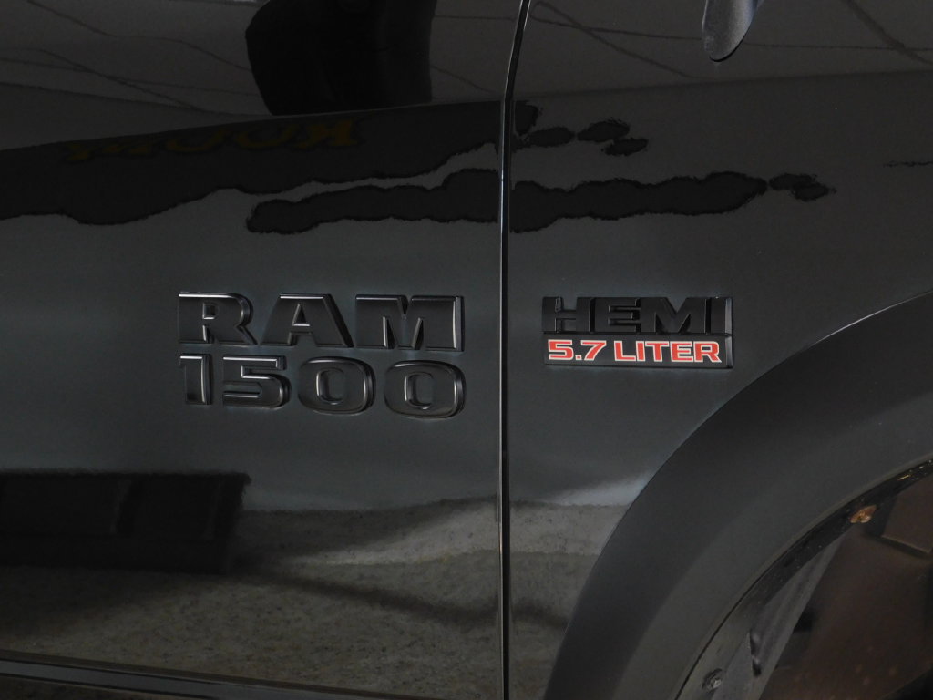 Used 2018 RAM 1500 Rebel w/ Luxury Group AWD/4WD image 11