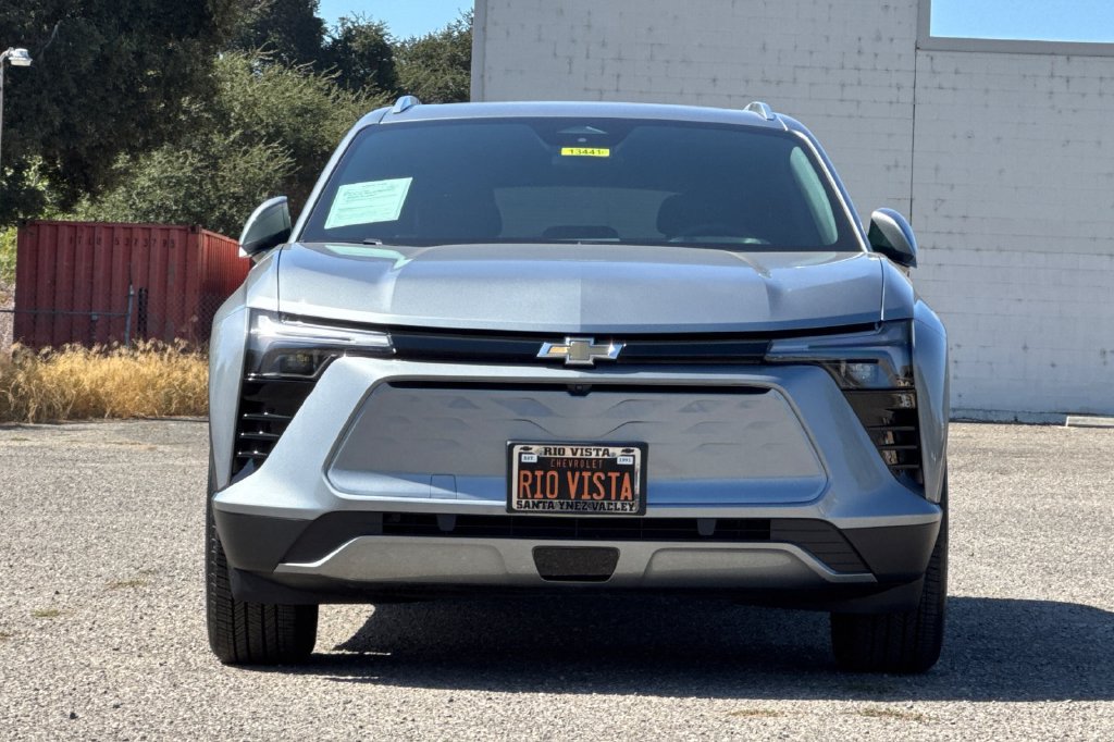 Used 2025 Chevrolet Blazer EV LT FWD image 9