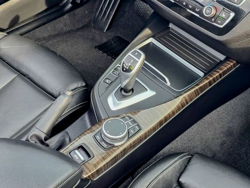 Used 2020 BMW 230i xDrive 230i xDrive w/ Premium Package image 12