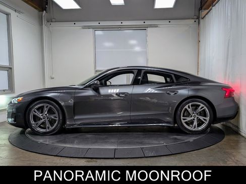 Used 2023 Audi e-tron GT Premium Plus image 5