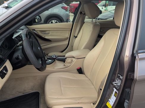 Used 2013 BMW 328i Sedan image 9