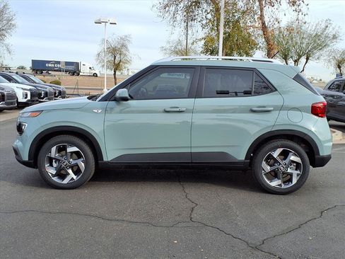 New 2026 Hyundai Venue SEL image 2