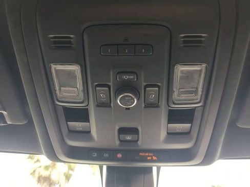 Used 2021 Chevrolet Suburban High Country w/ Premium Package AWD/4WD image 24