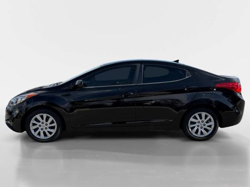 Used 2012 Hyundai Elantra GLS image 3