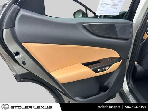 Used 2023 Lexus NX 350 AWD image 17
