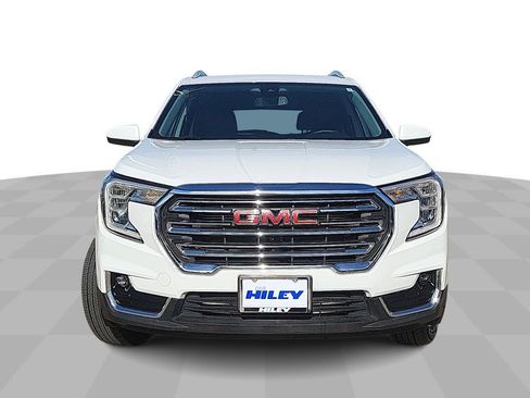 Certified 2023 GMC Terrain SLT image 3