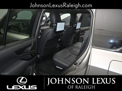 Used 2023 Lexus LX 600 4WD w/ Appearance Package image 12
