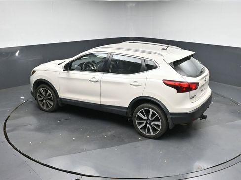 Used 2017 Nissan Rogue Sport SL image 19