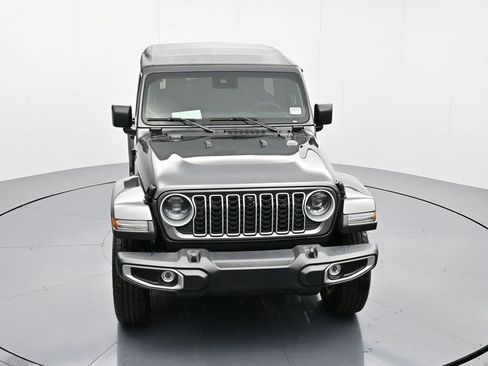 New 2025 Jeep Wrangler Unlimited Sahara w/ Technology Group image 34