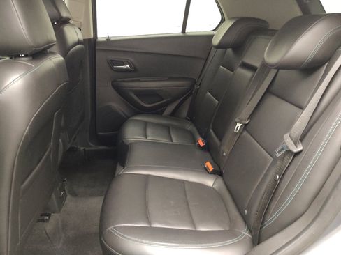 Used 2015 Chevrolet Trax LTZ FWD image 18