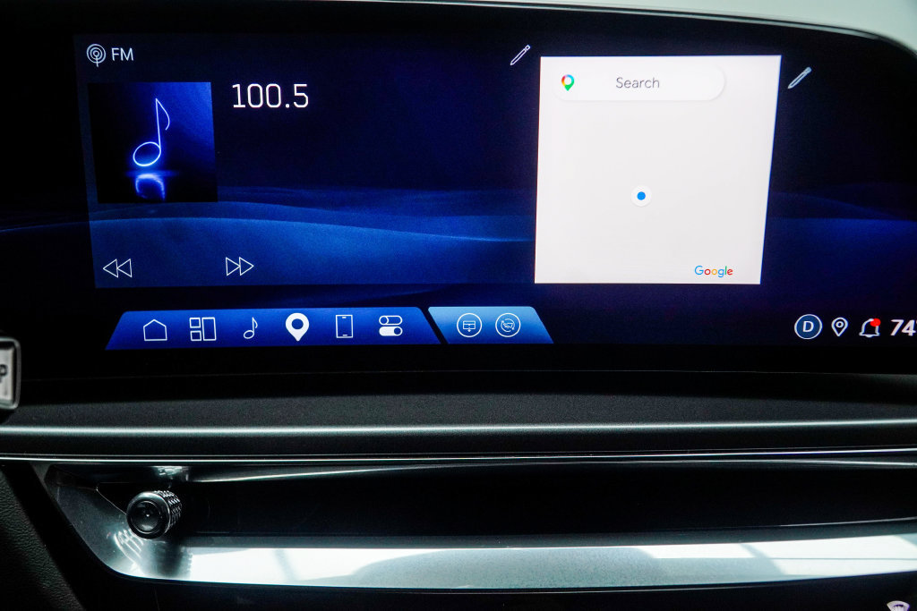 Used 2024 Cadillac Lyriq Tech RWD image 25