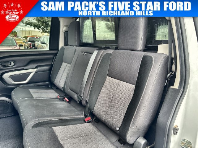 Used 2020 Nissan Titan SV w/ SV Convenience Package AWD/4WD image 31