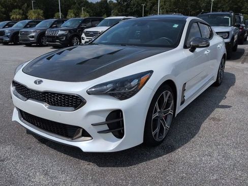 Used 2021 Kia Stinger GT1 RWD image 8