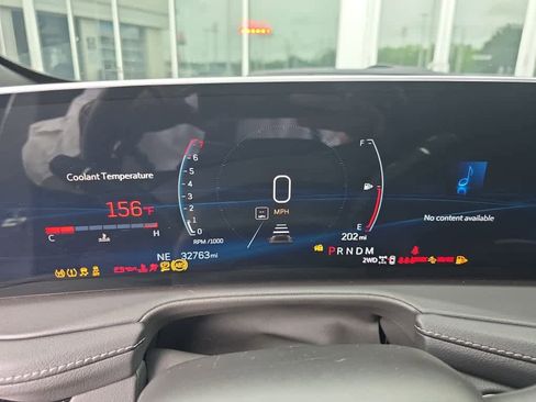 Used 2024 Cadillac XT4 Premium Luxury AWD/4WD image 7