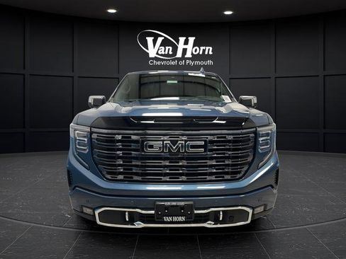 Used 2025 GMC Sierra 1500 Denali Ultimate AWD/4WD image 2