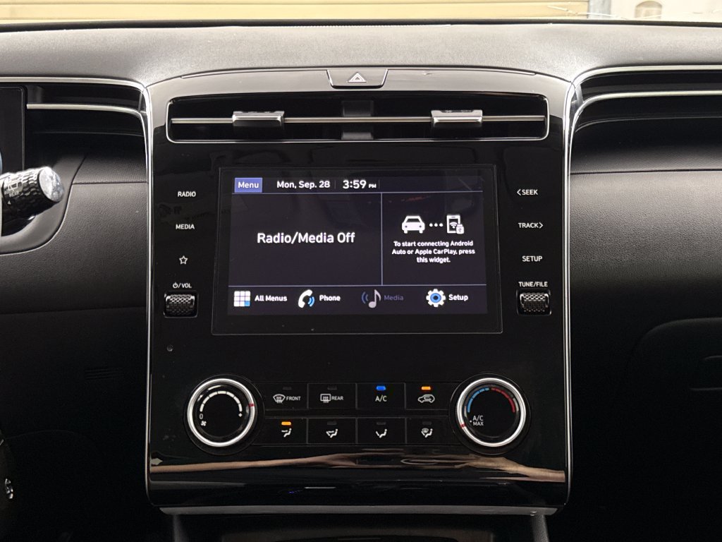 Used 2024 Hyundai Tucson SE FWD image 16