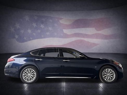 Used 2016 INFINITI Q70 L 3.7 w/ Deluxe Touring Package RWD image 6