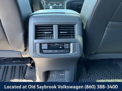 Certified 2023 Volkswagen Atlas SE w/ Panoramic Sunroof Package AWD/4WD image 12
