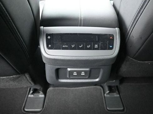 New 2026 Nissan Pathfinder SL image 27