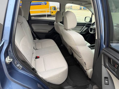 Used 2014 Subaru Forester 2.5i Premium w/ All-Weather Package image 19