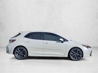Used 2019 Toyota Corolla XSE video 4