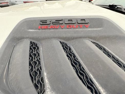 Used 2024 RAM 3500 Laramie w/ Night Edition image 11