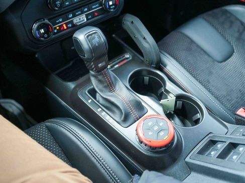 Used 2024 Ford Bronco Raptor w/ Interior Carbon Fiber Pack 6 image 31